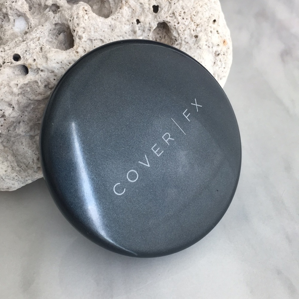 CoverFx pressed mineral foundation